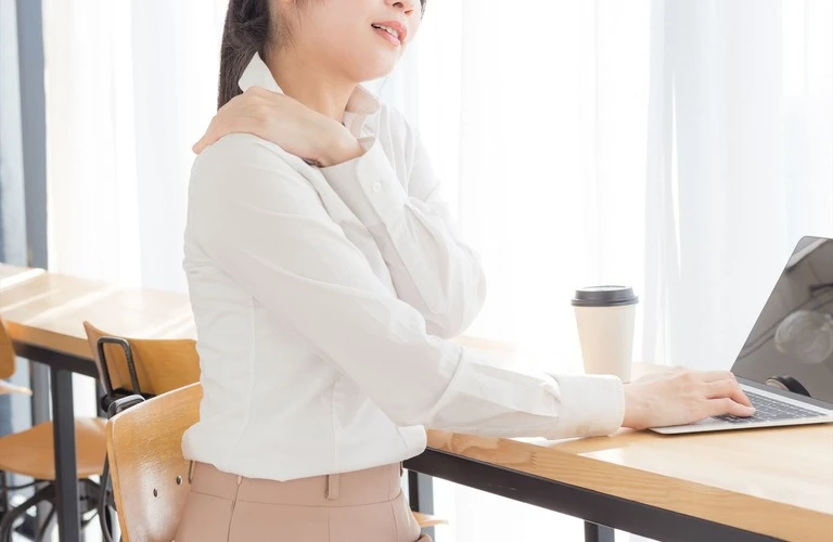 肩こりの辛さ | 内科のオンライン診療ならヤマト メディカルクリニック